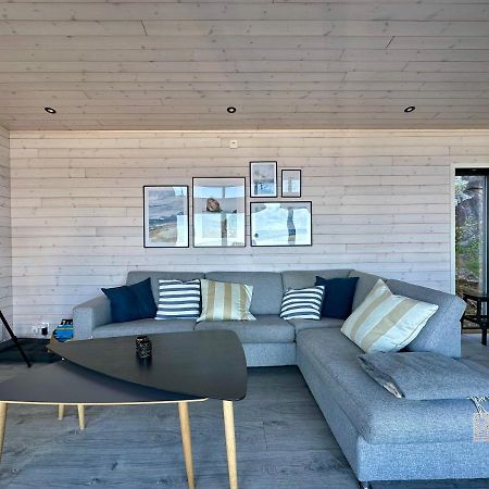 Brand New Beautiful Cabin View Wifi Sonos System Ларвик Экстерьер фото