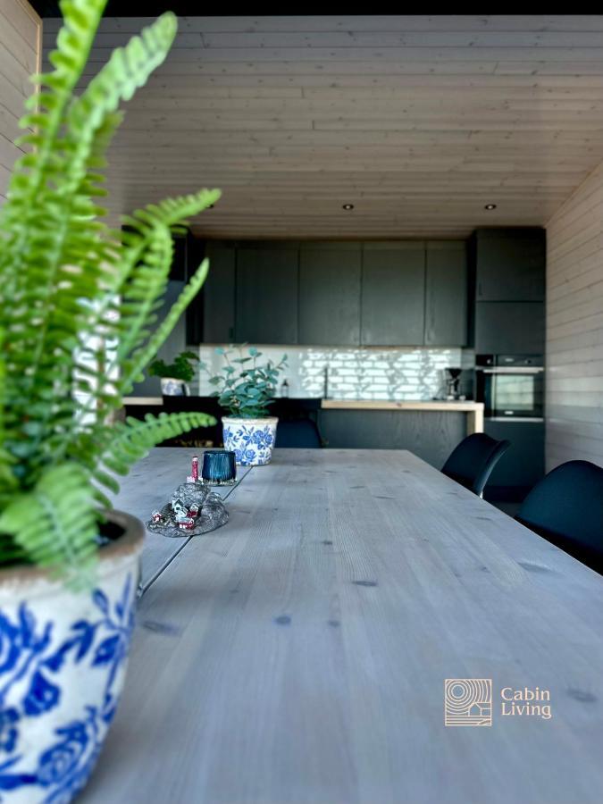 Brand New Beautiful Cabin View Wifi Sonos System Ларвик Экстерьер фото
