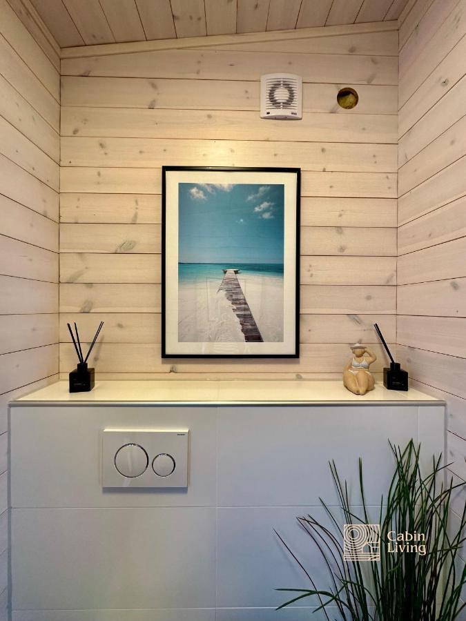 Brand New Beautiful Cabin View Wifi Sonos System Ларвик Экстерьер фото